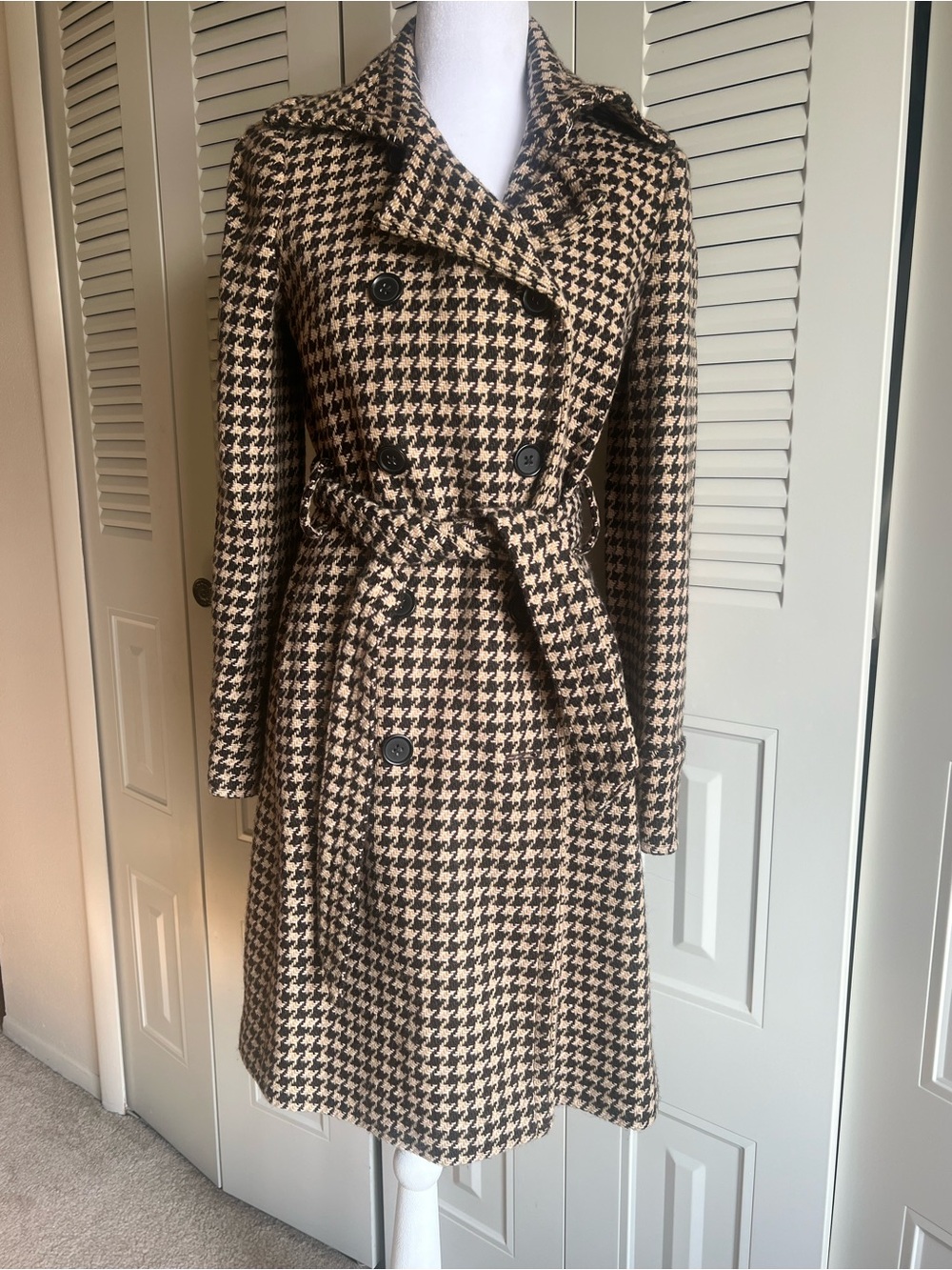 J. Crew Classic Houndstooth Wool Coat — Vintage style - Size 2